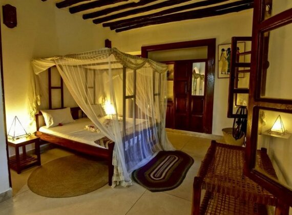 Mangrove Lodge - Photo4