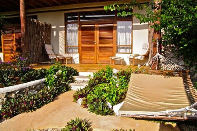 Sunshine Marine Lodge - Photo4