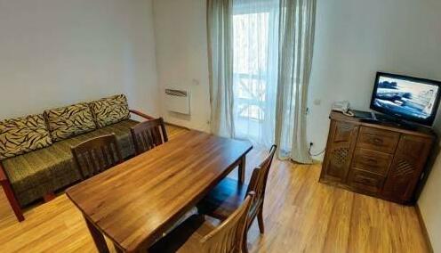 Apartment Club ZimaSnow Ski & Spa Hotel - Photo4