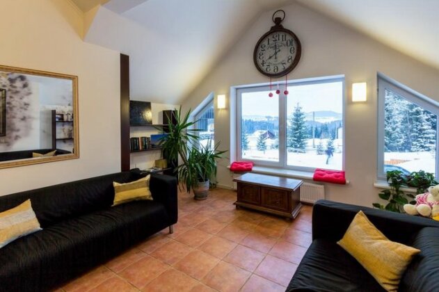 Hoch Land - Photo3