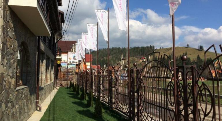 Hotel Bellavista Bukovel - Photo4