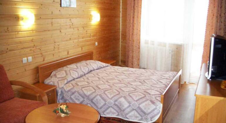 Karpatski Zori Hotel - Photo2