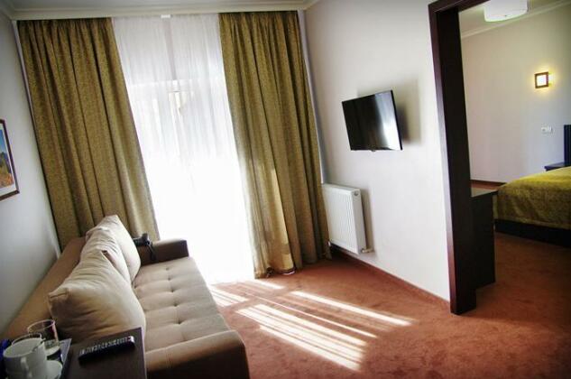 MarMaros Hotel - Photo2