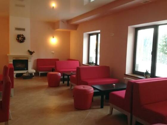 Skilandhouse Yablunytsya - Photo2