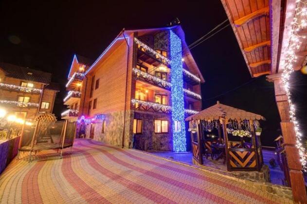 Villa Elena Bukovel - Photo2