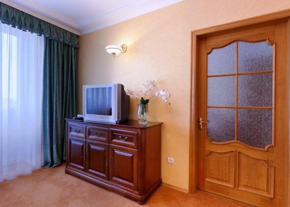Dnepr Hotel Cherkasy - Photo4