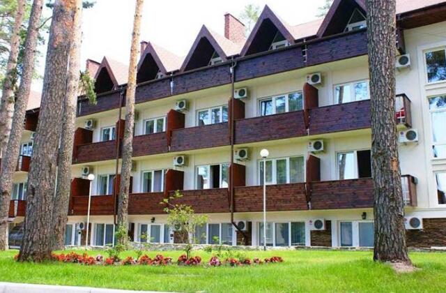 Ukraina Hotel Cherkasy - Photo4