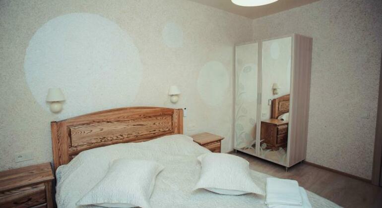 Molex Apartments 2 - Photo3