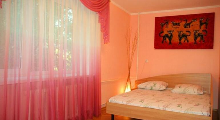 Apartment in Red - Photo2