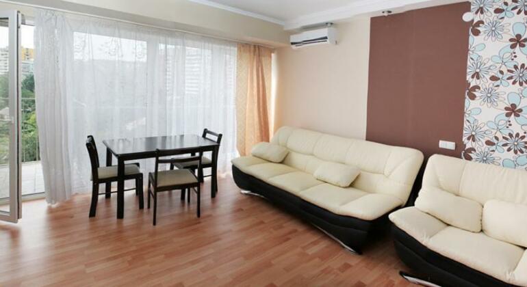 Apartment Kirova Dnipropetrovsk - Photo2