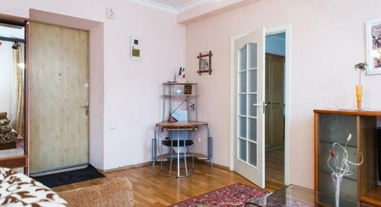 Apartment on Lenina Street - Photo5