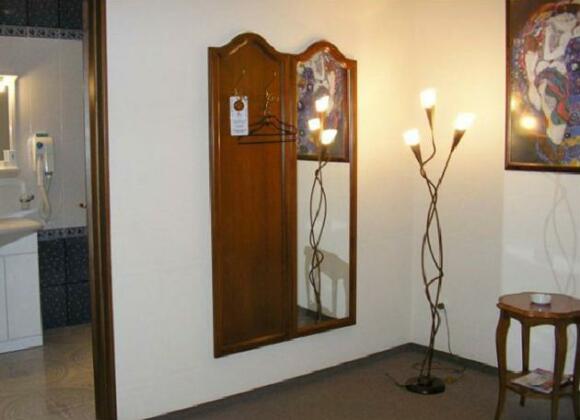 Hotel Academy - Photo5