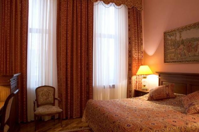 Hotel Kaspiy - Photo2
