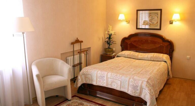 Hotel Nadezhda Dnipropetrovsk - Photo3