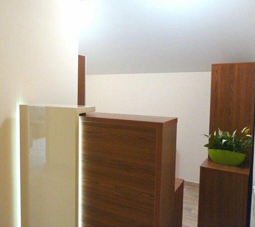 Sky Hotel Dnipropetrovsk - Photo2