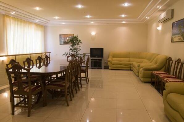 Smart Hotel Dnepropetrovsk - Photo2