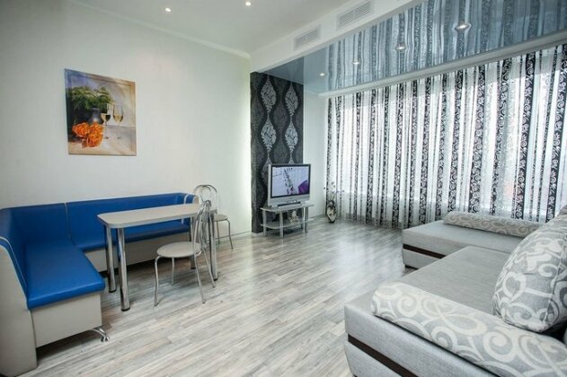 Suite Tower Apartments - Photo3
