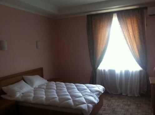 Tip Top Hotel Donetsk - Photo3