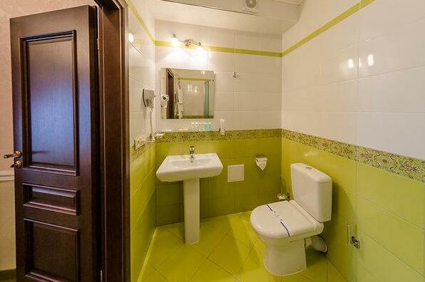 Franz Hotel - Photo4