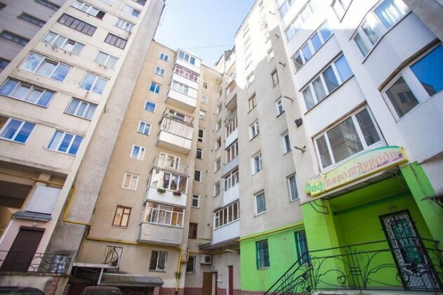 Like Home on Rustaveli - Photo2