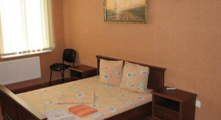 Art Hotel Izmail - Photo5