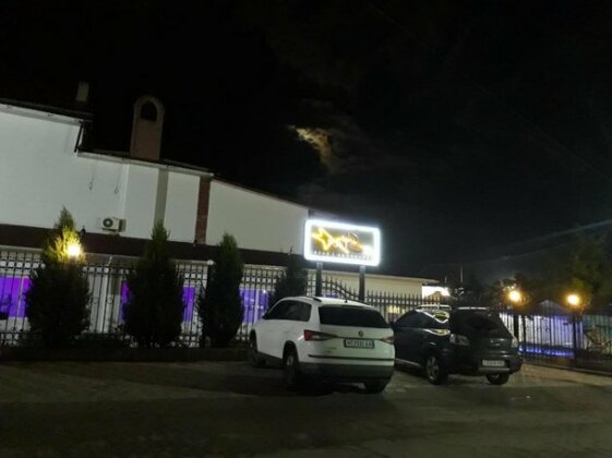 Hotel Star Kherson - Photo2
