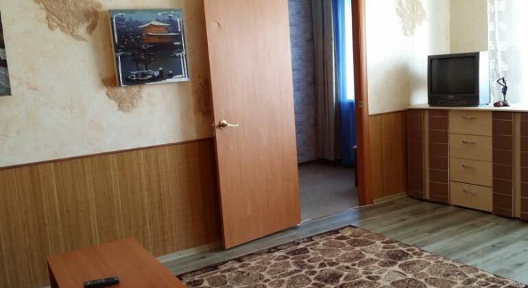 Korabelynayy 12 Apartment - Photo2