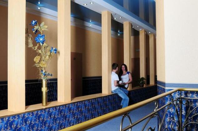 Premier Compass Hotel Kherson - Photo2