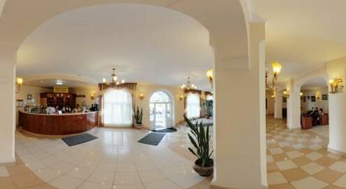 Tsentralniy Hotel - Photo2