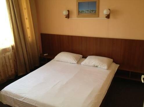 Tsentralniy Hotel - Photo4