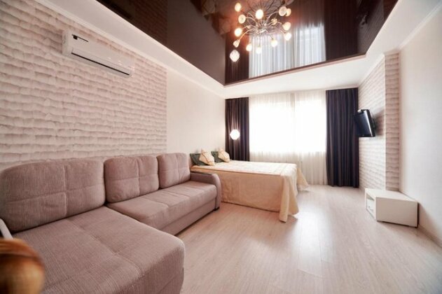 2 Bedrooms Apartment Malinovskogo Street 8 - Photo3