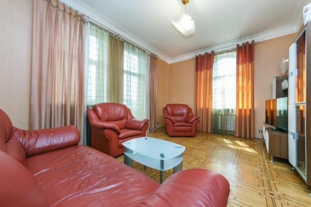Apartment on Kreshchatik st 17 - Photo4