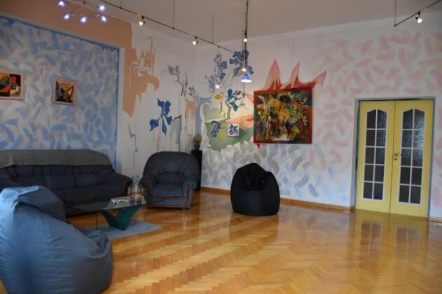 Apartments on Lev Tolstoy Square - Photo3