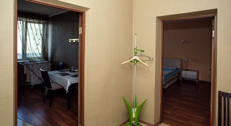Apartments on Prospekt Bazhana - Photo5