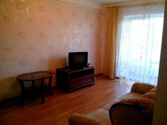 Comfortable flat near Dnieper & 12 min of centre