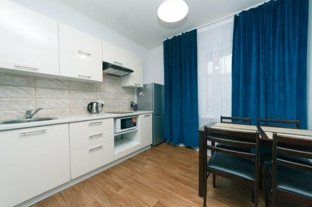 Cozy Apartment on Gmyri 12b near metro Poznyaki - Photo4