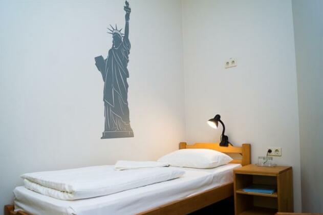 Dream House Hostel Kyiv - Photo4