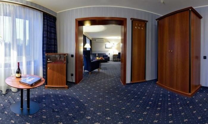 Gostepriimstvo Minihotel - Photo2