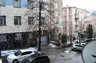 Kiev Accommodation Apartments on Malopidvalna Str Kiev - Photo2