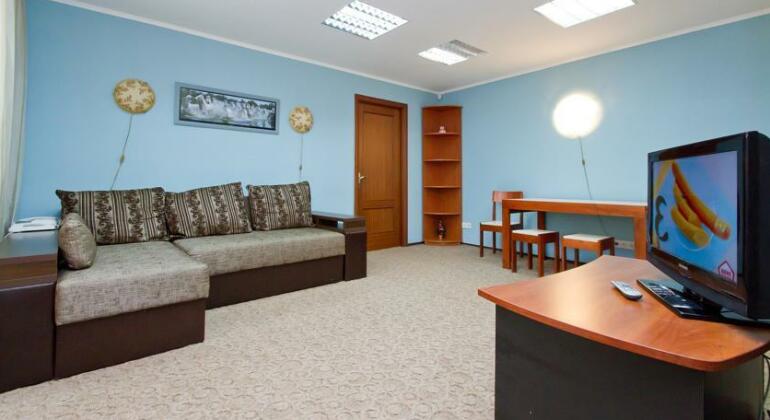 Luxrent on Pechersk - Photo3