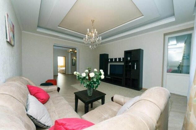 Luxury apartments with 3 bedrooms 160 meters Metro Minsk Dream Town - Photo3