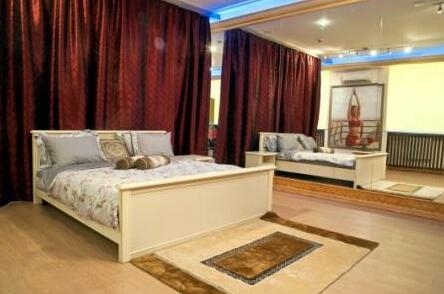Maharadzha Guest House - Photo2