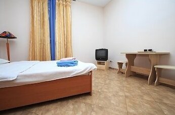 Mini Hotel near Arena City - Photo5