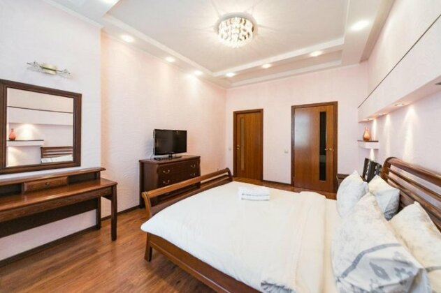 Obolon Apartments on Tymoshenko 21 - Photo2
