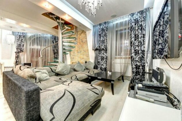 Penthouse in the center of Kiev with a cinema - Photo4