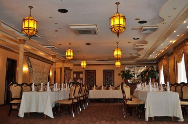 Pirosmani Hotel - Photo2