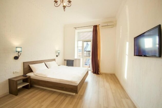 Scandinavian Apartments Kiev - Photo2