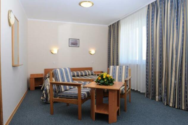 Slavutich Hotel - Photo3