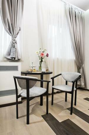 Status Apartments Mini-Hotel - Photo4