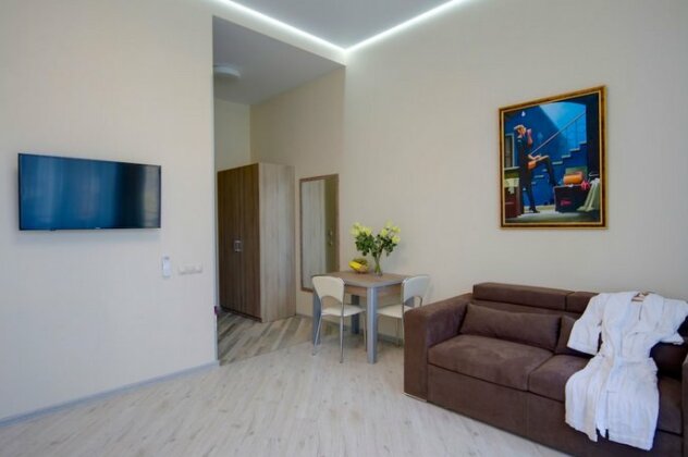 Summit Apart Hotel - Photo4